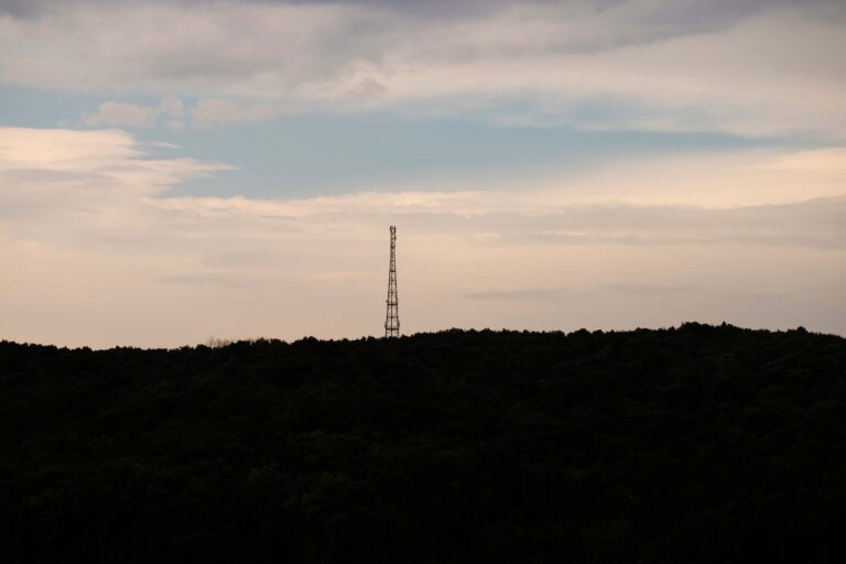 Amplifier in the distance